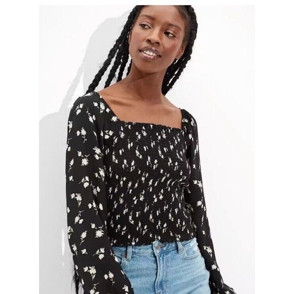 American Eagle Peasant Blouse Elastic Body Blk/Floral Print, Long Sleeve, Sz M - Picture 1 of 10